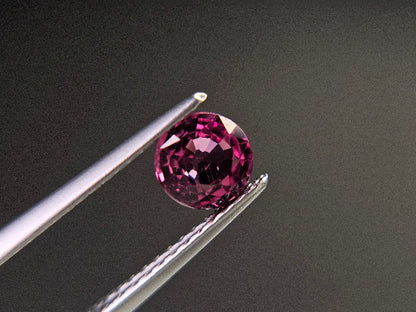 MYGA-5　マラヤガーネット　0.69ct