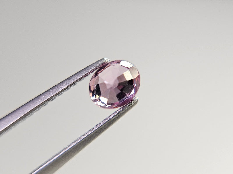 MYGA-6　マラヤガーネット　0.68ct