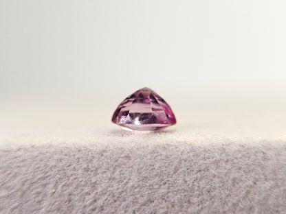 MYGA-6　マラヤガーネット　0.68ct