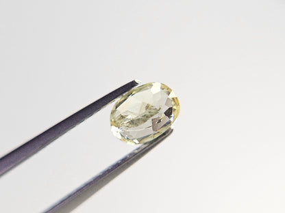 yeAP-42　イエローアパタイト　0.71ct