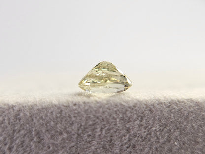 yeAP-42　イエローアパタイト　0.71ct