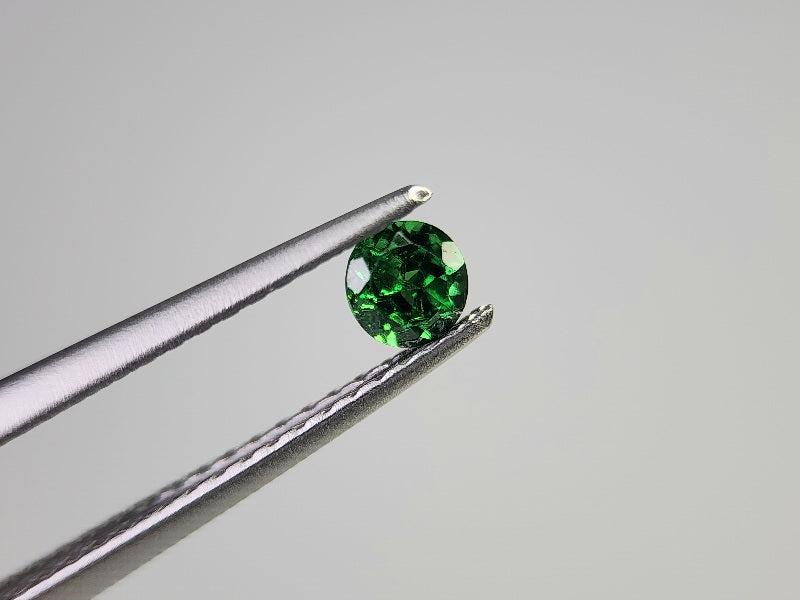 TSV-1　ツァボライト　0.26ct
