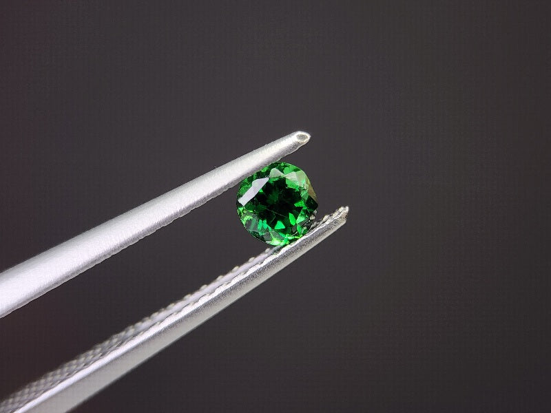 TSV-2　ツァボライト　0.26ct