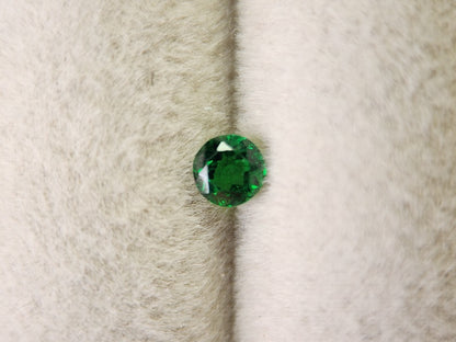 TSV-3　ツァボライト　0.24ct