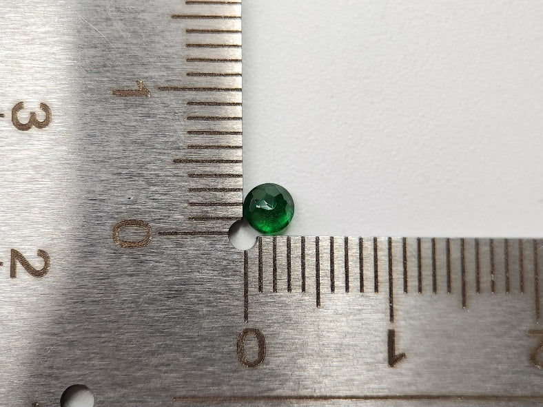 TSV-3　ツァボライト　0.24ct