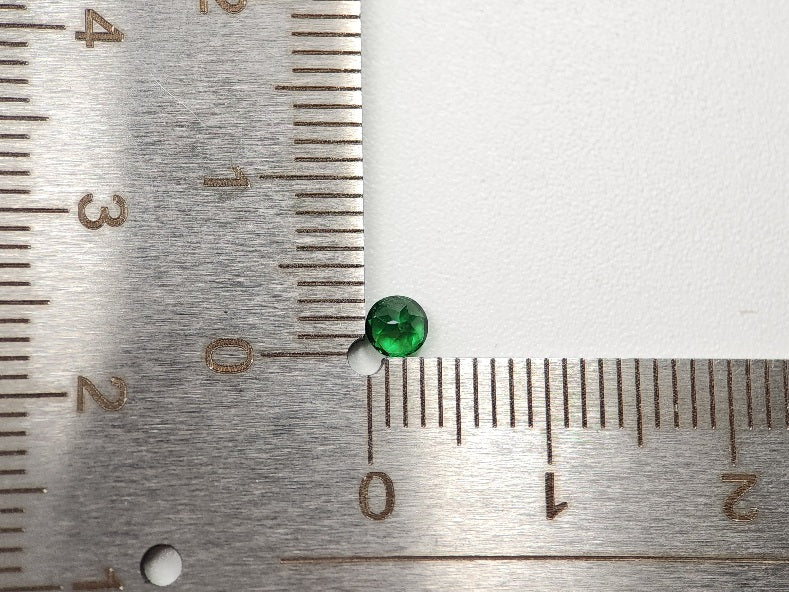 TSV-4　ツァボライト　0.24ct