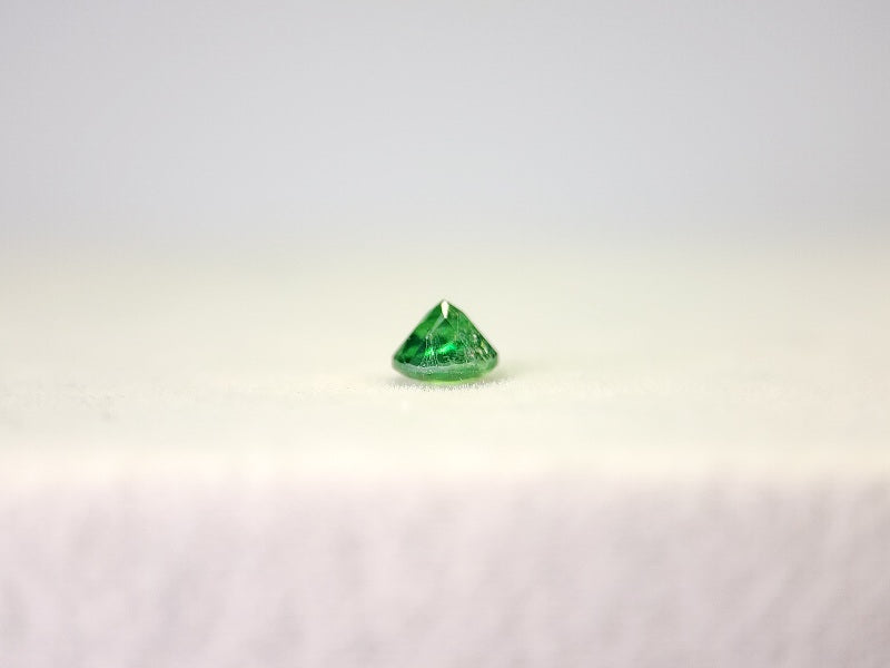 TSV-5　ツァボライト　0.23ct