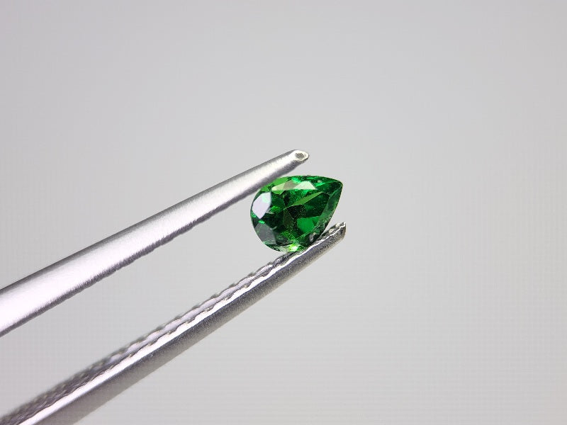 TSV-22　ツァボライト　0.19ct
