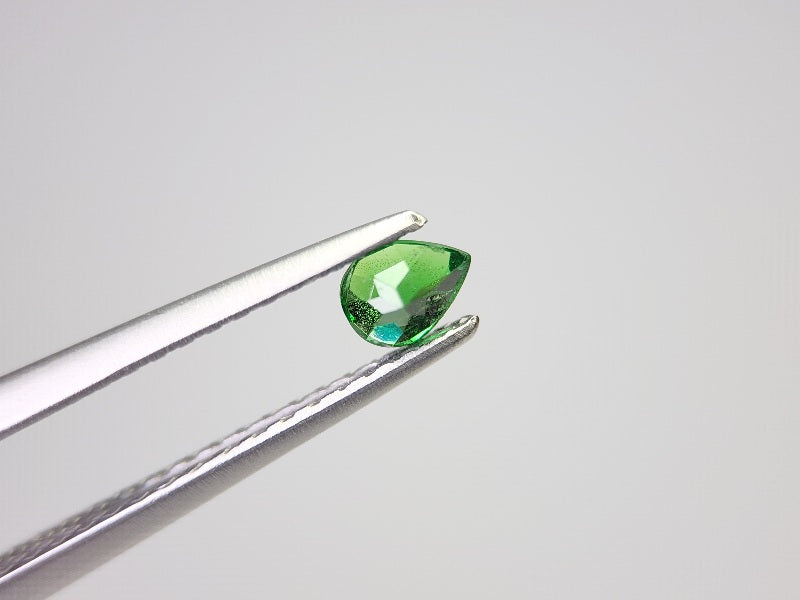 TSV-22　ツァボライト　0.19ct