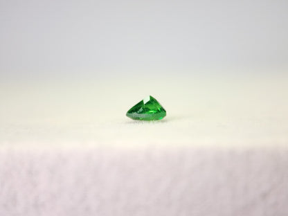 TSV-22　ツァボライト　0.19ct