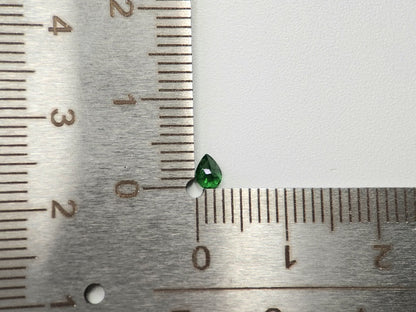 TSV-22　ツァボライト　0.19ct