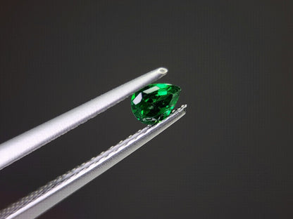 TSV-25　ツァボライト　0.18ct