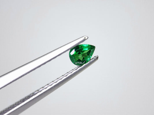 TSV-25　ツァボライト　0.18ct