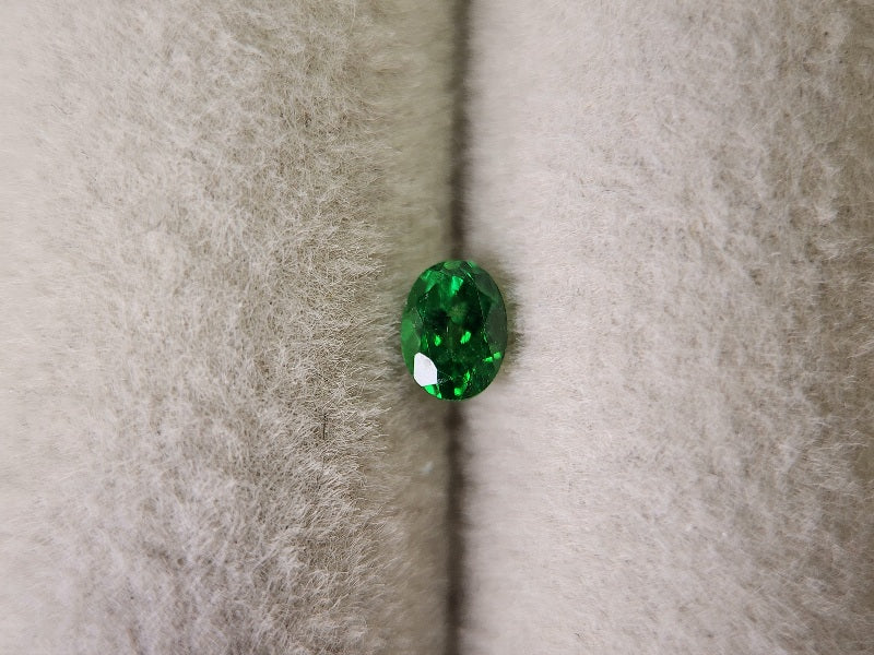 TSV-42　ツァボライト　0.23ct