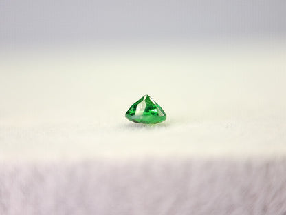 TSV-111　ツァボライト　0.17ct
