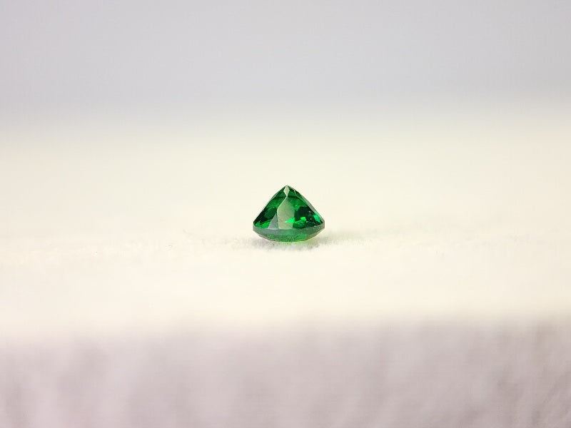 TSV-112　ツァボライト　0.16ct