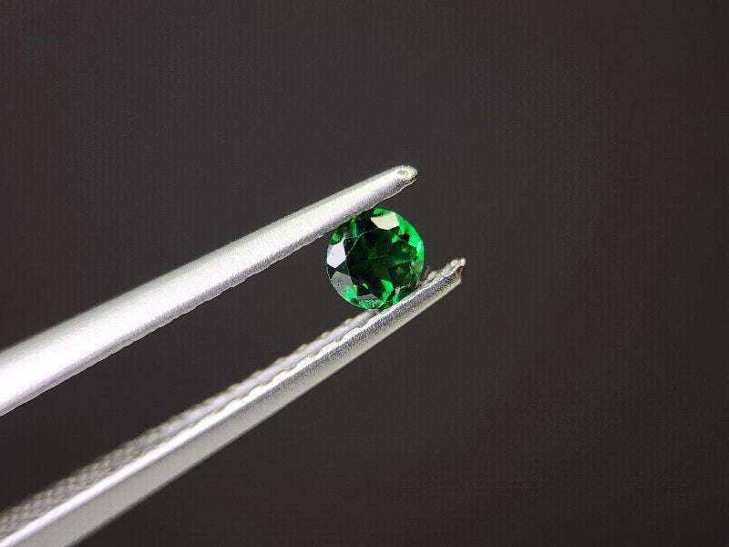 TSV-114　ツァボライト　0.15ct