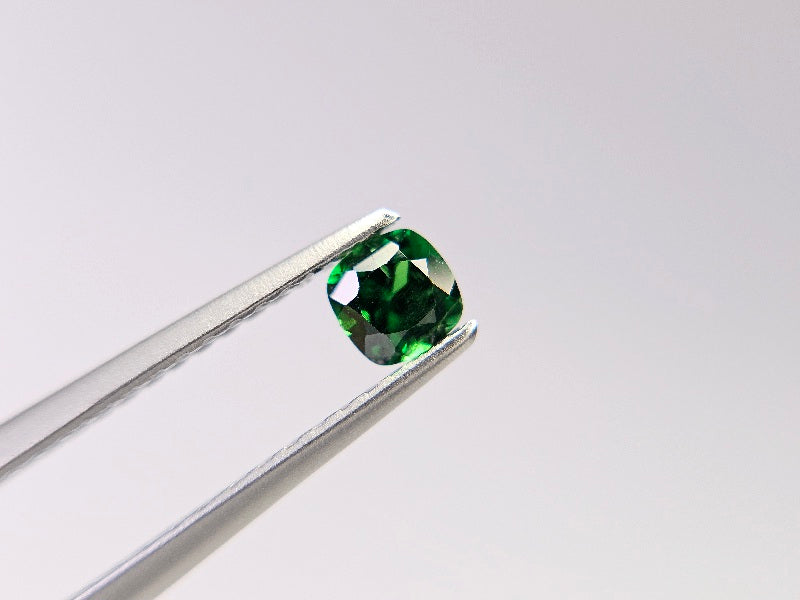 TSV-63　ツァボライト　0.25ct