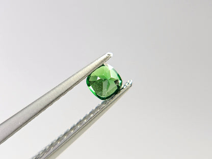 TSV-64　ツァボライト　0.23ct