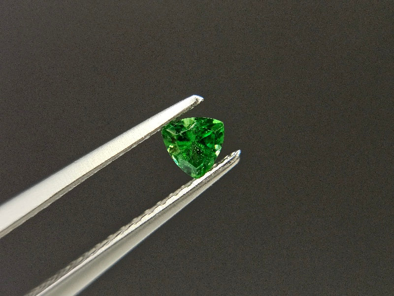 TSV-73　ツァボライト　0.19ct