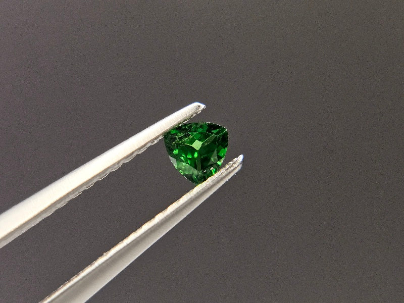 TSV-75　ツァボライト　0.16ct