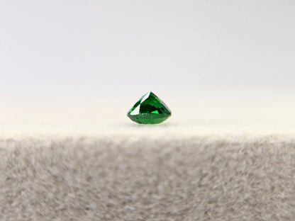 TSV-63　ツァボライト　0.25ct