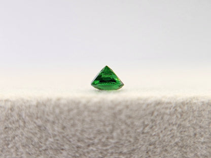 TSV-64　ツァボライト　0.23ct