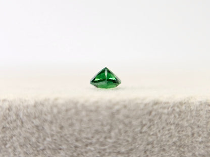 TSV-74　ツァボライト　0.19ct