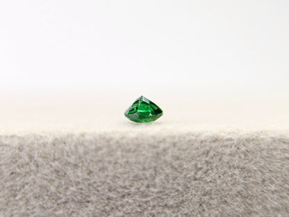 TSV-95　ツァボライト　0.13ct