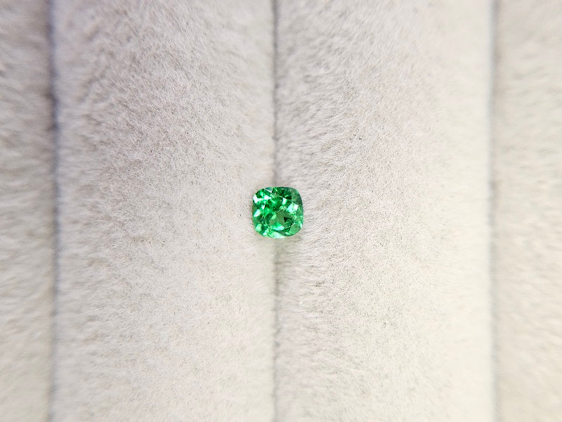 TSV-62　ツァボライト　0.25ct