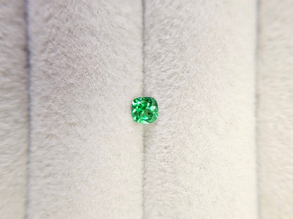 TSV-62　ツァボライト　0.25ct