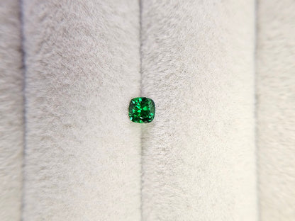 TSV-63　ツァボライト　0.25ct