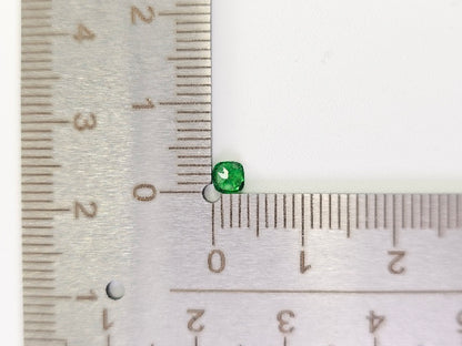 TSV-62　ツァボライト　0.25ct