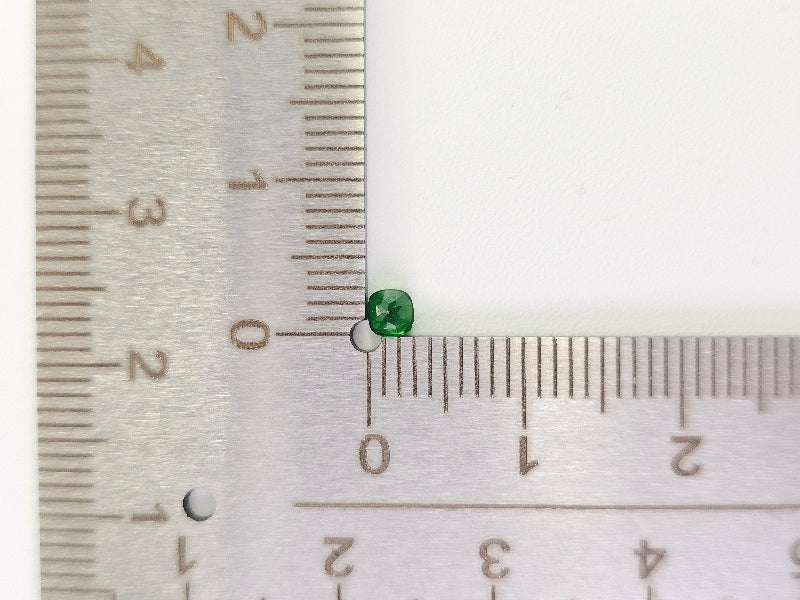 TSV-65　ツァボライト　0.20ct