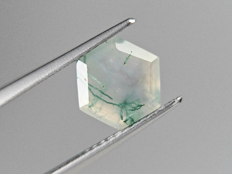 【500円均一】8/10新着！　モスアゲート　2.29ct　9