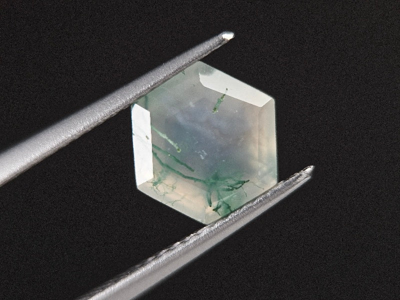 【500円均一】8/10新着！　モスアゲート　2.29ct　9