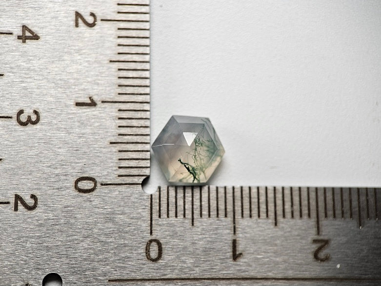 【500円均一】8/10新着！　モスアゲート　2.29ct　9