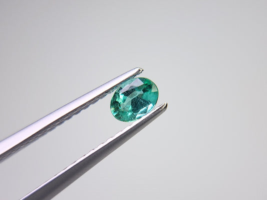 EM-22　エメラルド　0.21ct