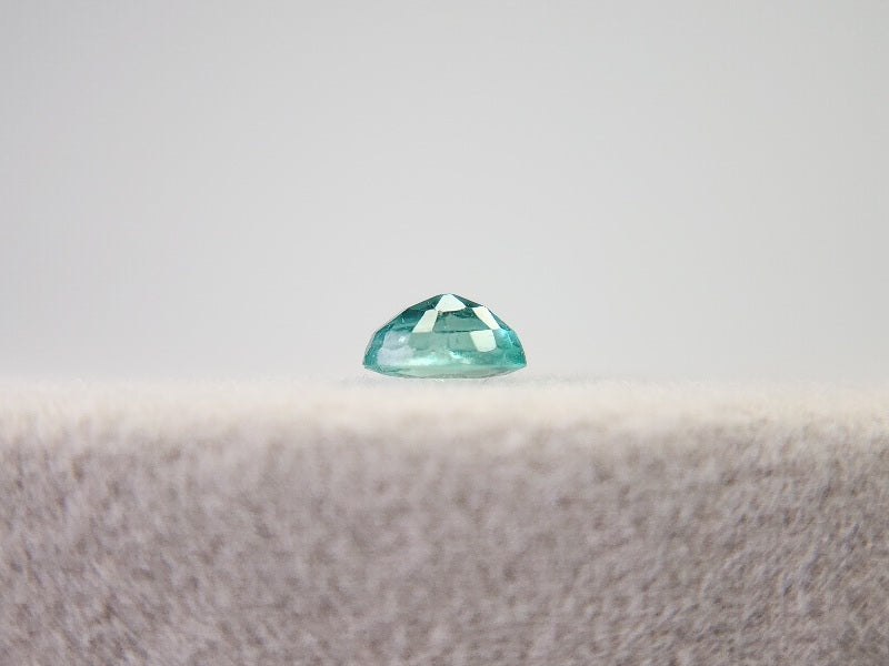 EM-18　エメラルド　0.26ct