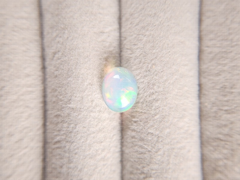 OP-46　オパール   1.21ct