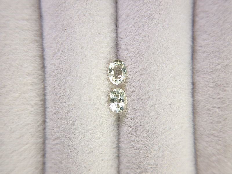 SET2-yeAP-17　イエローアパタイト2石セット　計0.72ct