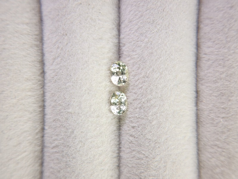 SET2-yeAP-18　イエローアパタイト2石セット　計0.64ct