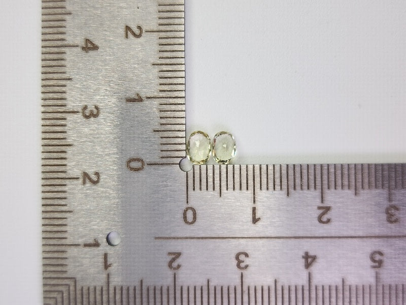SET2-yeAP-17　イエローアパタイト2石セット　計0.72ct