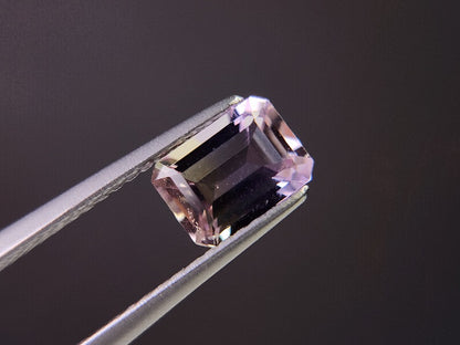 AMT-30　アメトリン　0.94ct