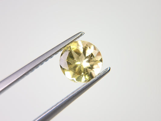ye-AP-39　イエローアパタイト　0.81ct