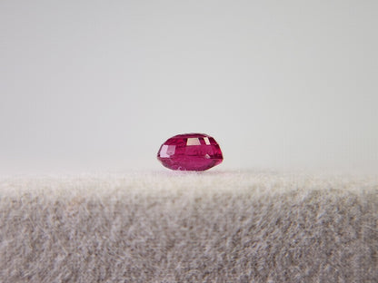 RB-30　ルビー　0.30ct