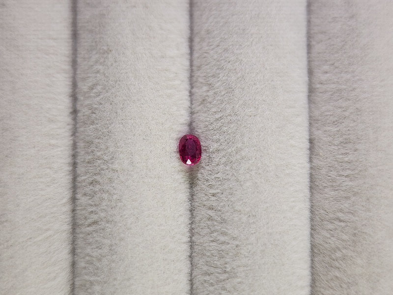 RB-30　ルビー　0.30ct