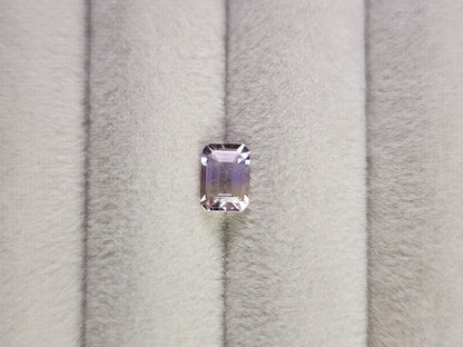 AMT-30　アメトリン　0.94ct