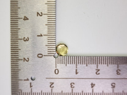 ye-AP-37　イエローアパタイト　0.88ct