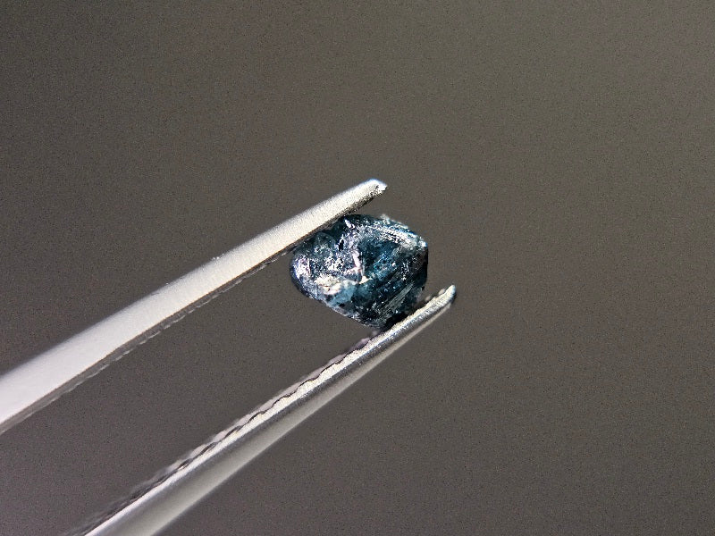 blDMg-27　ブルーダイヤモンド原石　0.40ct
